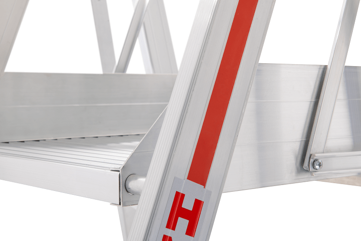 Hymer Plattformleiter 8383 ProTect C - Topleiter